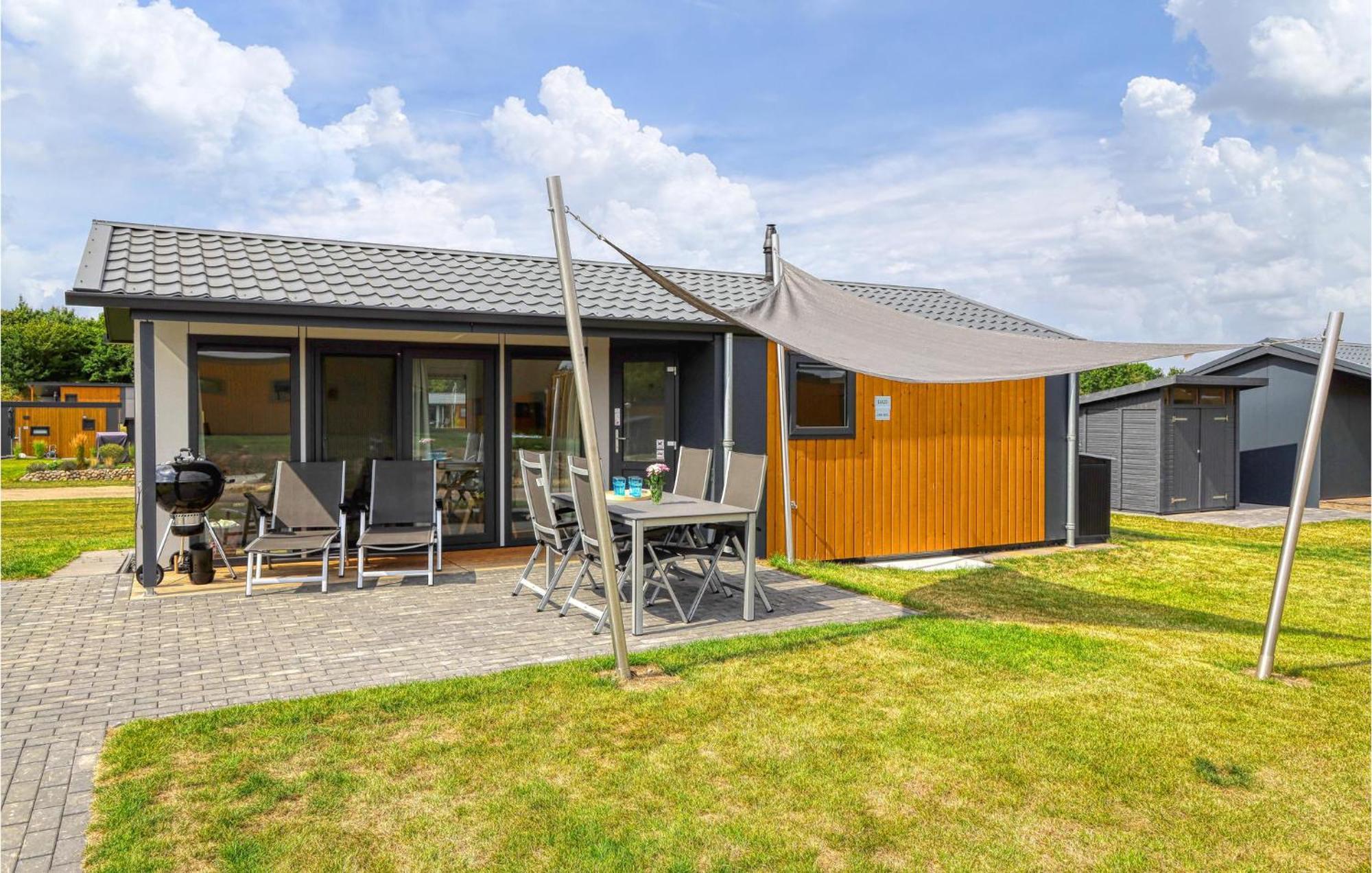 Lovely Home In Suesel With Wifi Susel Exterior photo